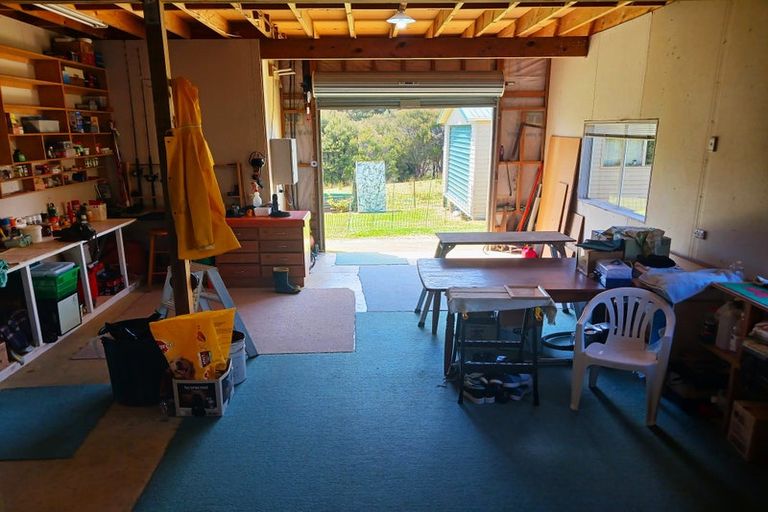 Photo of property in 9/11 Ocean View Road, Cable Bay, 0420