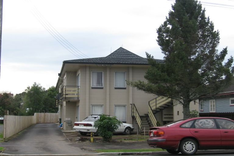 Photo of property in 1-8/16 Charlemont Street, Whitiora, Hamilton, 3200