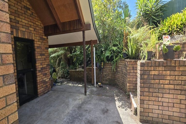 Photo of property in 139 Attwood Road, Paremoremo, Auckland, 0632