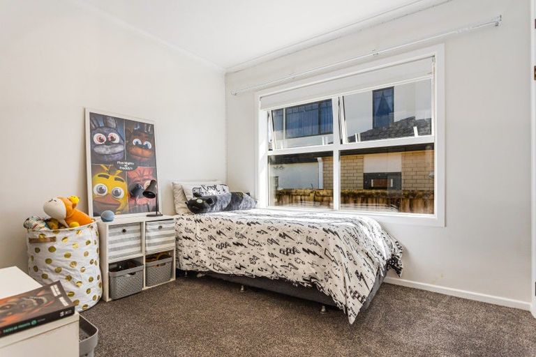 Photo of property in 1/175 Stredwick Drive, Torbay, Auckland, 0630