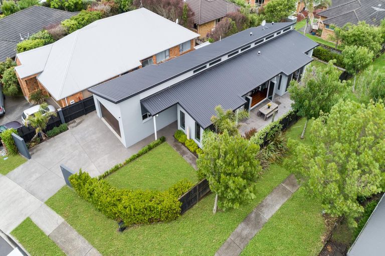 Photo of property in 13 Ploughmans Avenue, Pukekohe, 2120