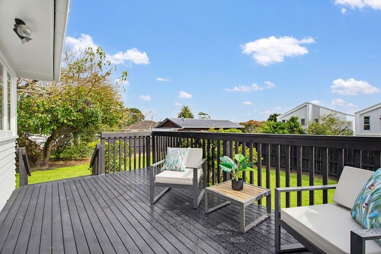 Photo of property in 4 Rathgar Road, Henderson, Auckland, 0610