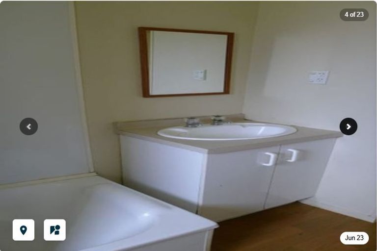 Photo of property in 37 Solveig Place, Randwick Park, Auckland, 2105