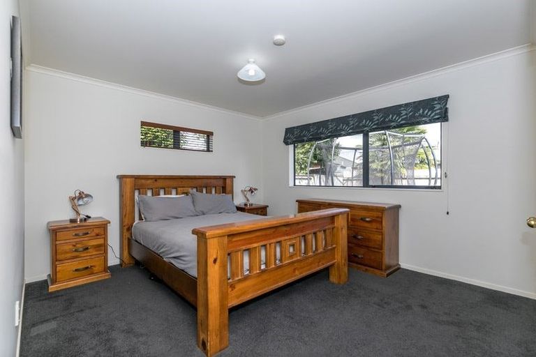 Photo of property in 132 Rototuna Road, Rototuna, Hamilton, 3210