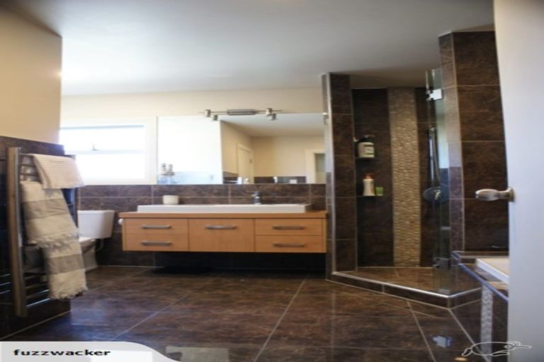 Photo of property in 101a Taradale Road, Onekawa, Napier, 4110