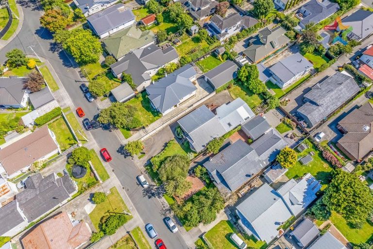 Photo of property in 19 Burnside Street, Waterloo, Lower Hutt, 5011