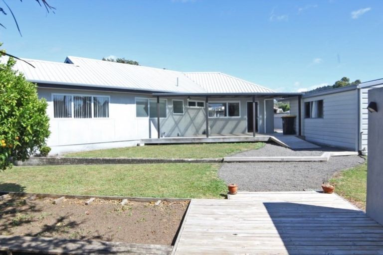 Photo of property in 13 Willow Grove, Tairua, 3508