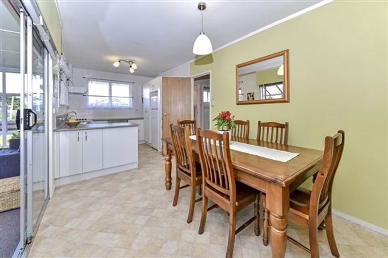 Photo of property in 1/90 East Tamaki Road, Papatoetoe, Auckland, 2025