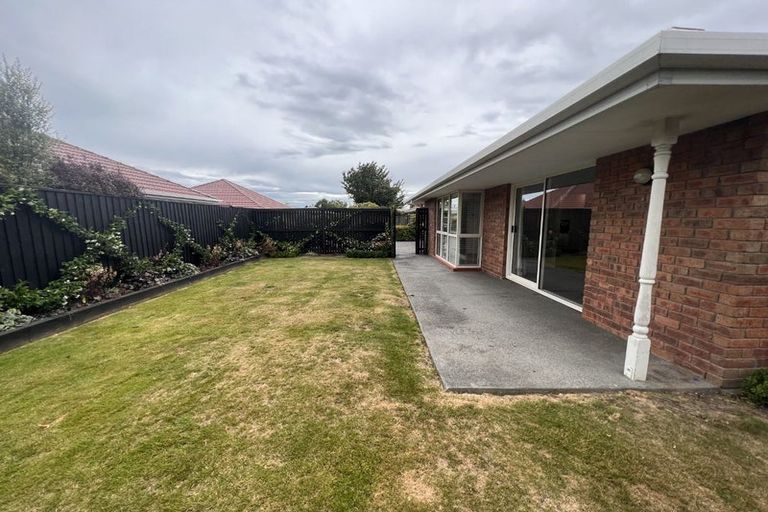 Photo of property in 37b Highsted Road, Bishopdale, Christchurch, 8053