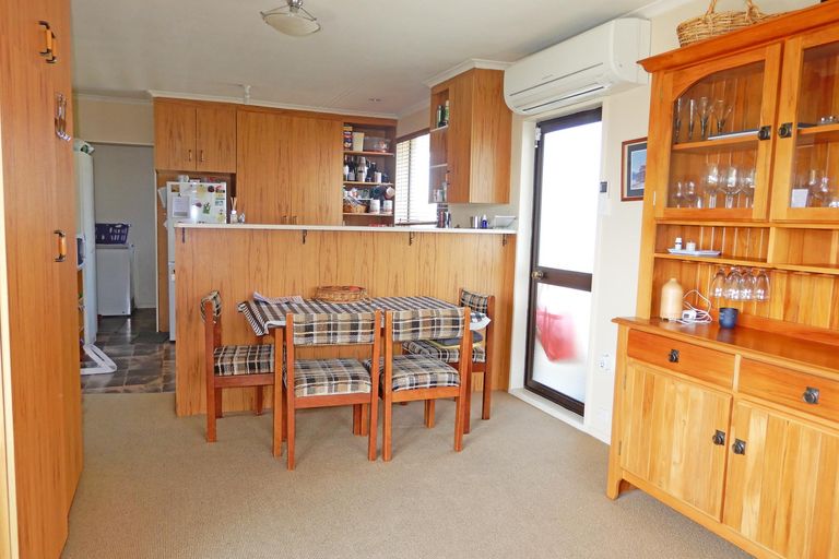 Photo of property in 36 Stuart Street, Holmes Hill, Oamaru, 9401