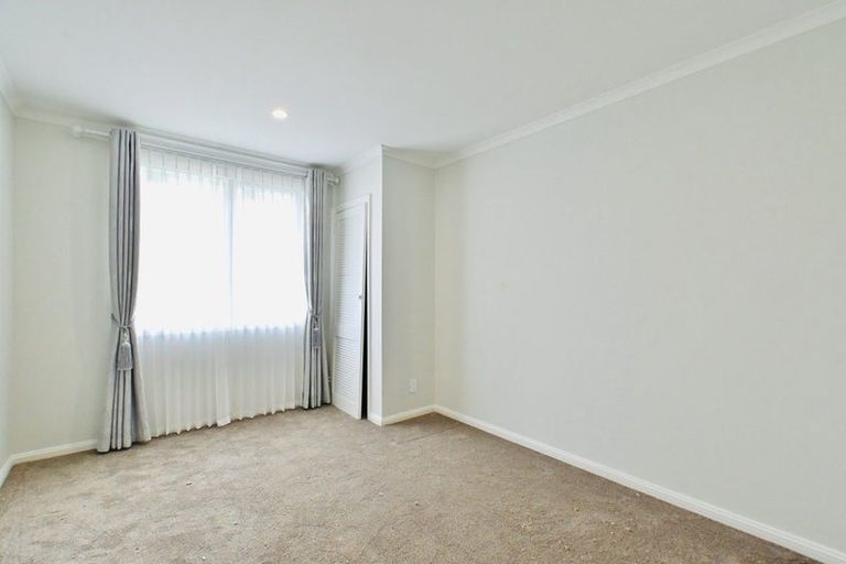 Photo of property in 9 Forbes Road, Favona, Auckland, 2024