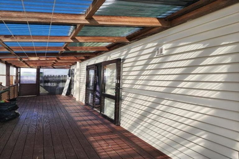 Photo of property in 143 Ngamotu Road, Spotswood, New Plymouth, 4310