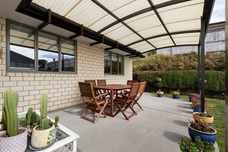 Photo of property in Waterview Estate, 3/4 Greystone Place, Omokoroa, 3114