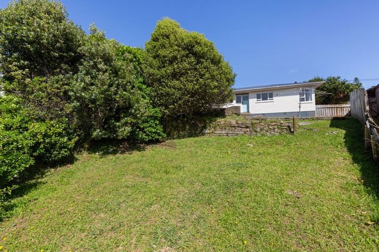 Photo of property in 41 Leicester Street, Cannons Creek, Porirua, 5024