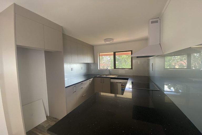 Photo of property in 1/17 Ervine Place, Bucklands Beach, Auckland, 2014