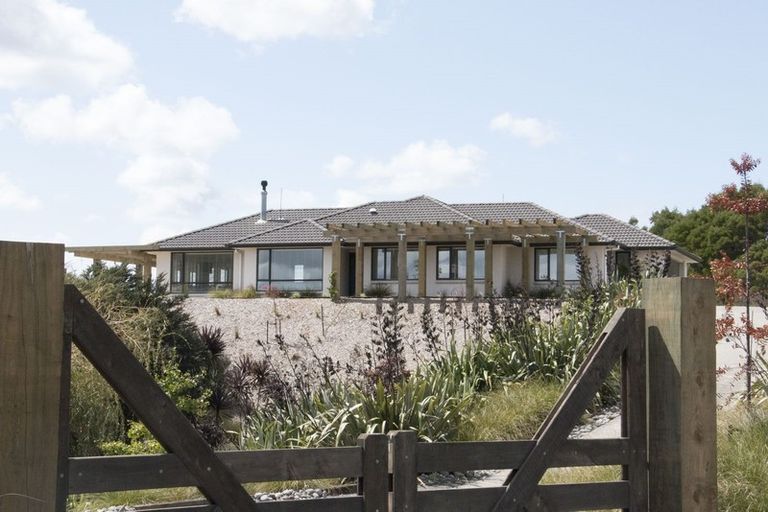 Photo of property in 684 Blackbridge Road, Waitoki, Kaukapakapa, 0871