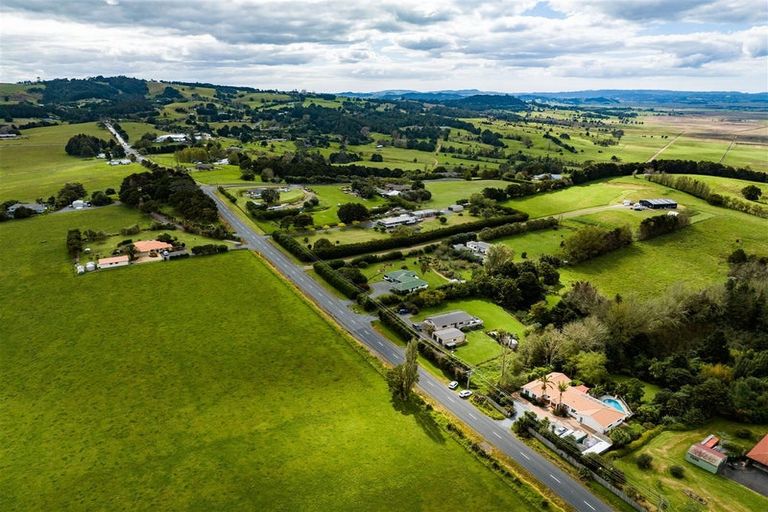 Photo of property in 32 Matarau Road, Matarau, Kamo, 0185