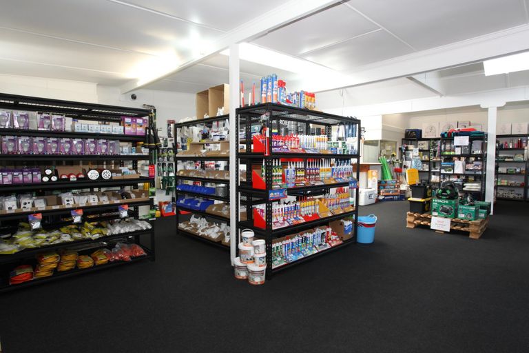 Photo of property in 1 Wallis Lane, Orewa, 0931