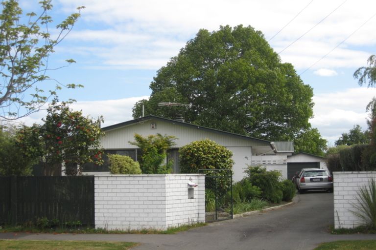 Photo of property in 41 Martbern Crescent, Bishopdale, Christchurch, 8053