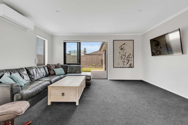 Photo of property in 54 Tamapahore Boulevard, Papamoa Beach, Papamoa, 3118