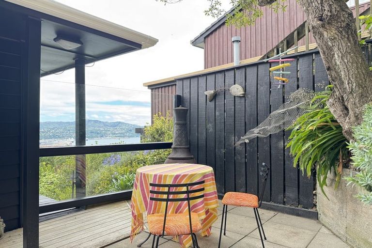 Photo of property in 38 Robieson Street, Roseneath, Wellington, 6011