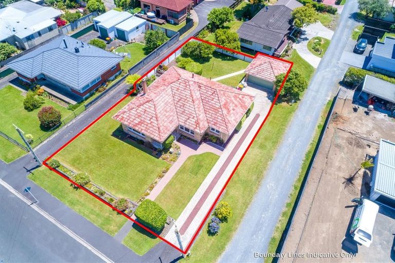 Photo of property in 63 Braid Road, St Andrews, Hamilton, 3200