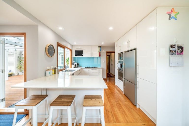 Photo of property in 48 Brook Street, Waterloo, Lower Hutt, 5011