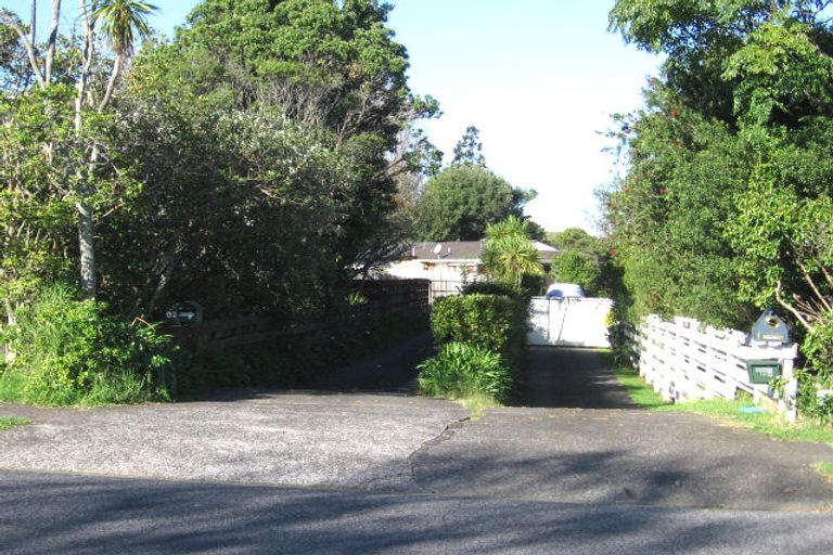 Photo of property in 16 Sorrel Crescent, Bucklands Beach, Auckland, 2012