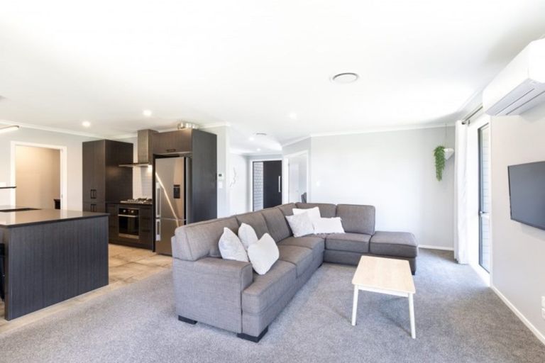 Photo of property in 20 Terry Came Drive, Cambridge, 3434