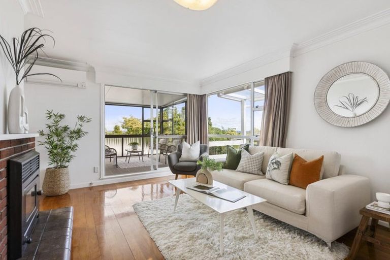 Photo of property in 202 Rangatira Road, Beach Haven, Auckland, 0626