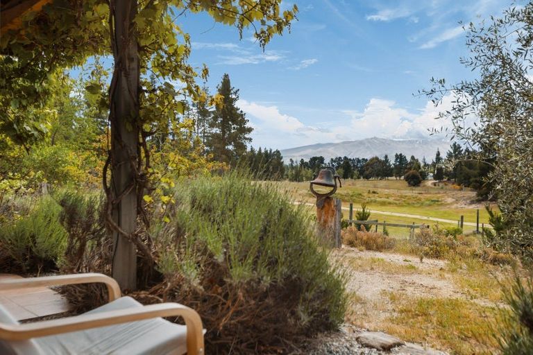 Photo of property in 154 Hillview Road, Alexandra, 9391