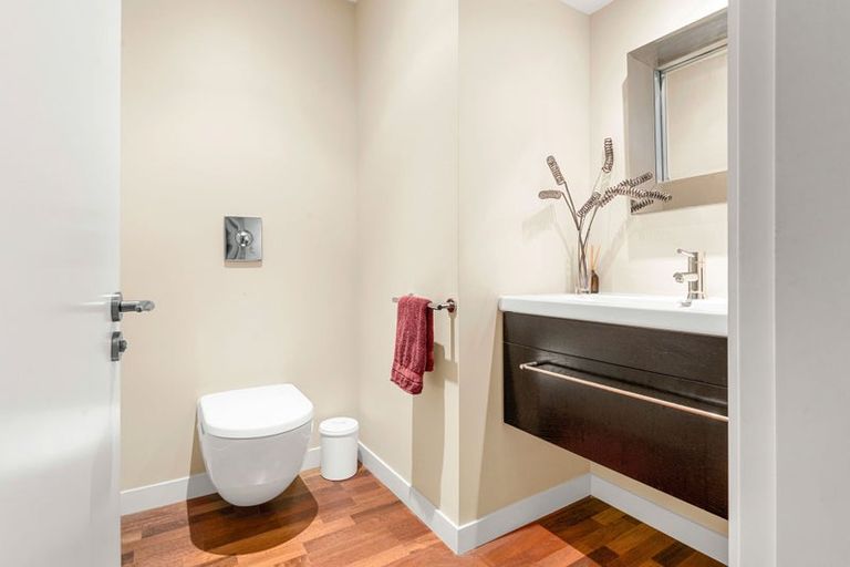 Photo of property in 16 Sheriff Place, Riverlea, Hamilton, 3216