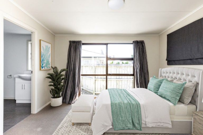 Photo of property in 8 Merton Crescent, Pirimai, Napier, 4112