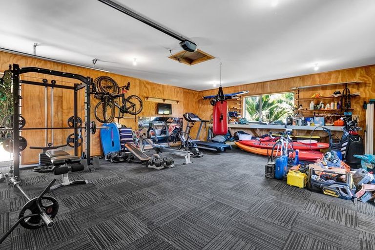 Photo of property in 68 Mcgiven Drive, Ridgewood, New Plymouth, 4371