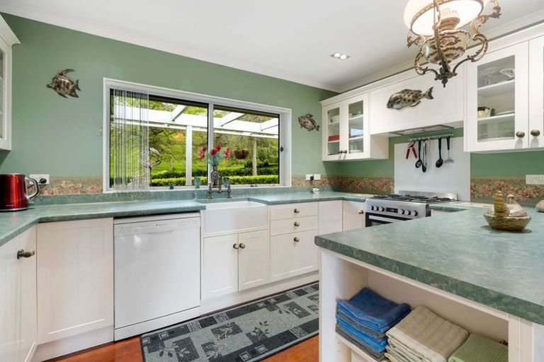Photo of property in 11 Te Pahi River Drive, Paparoa, Maungaturoto, 0583