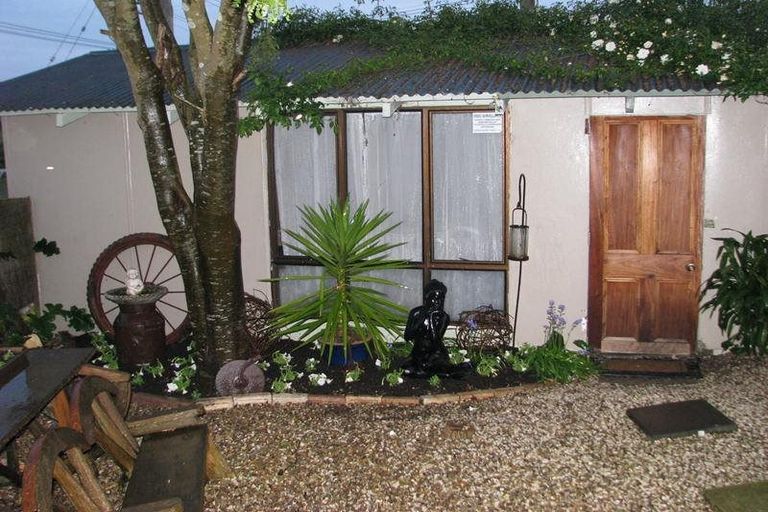 Photo of property in 90 Riverview Road, Huntly, 3700