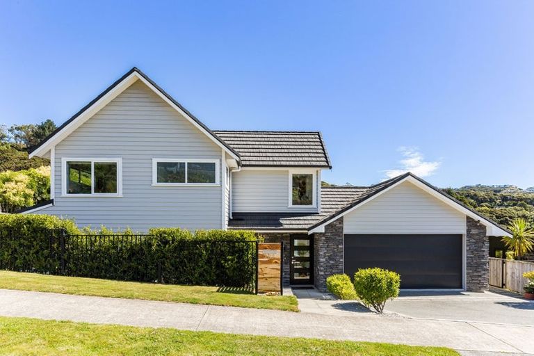 Photo of property in 187 Navigation Drive, Whitby, Porirua, 5024