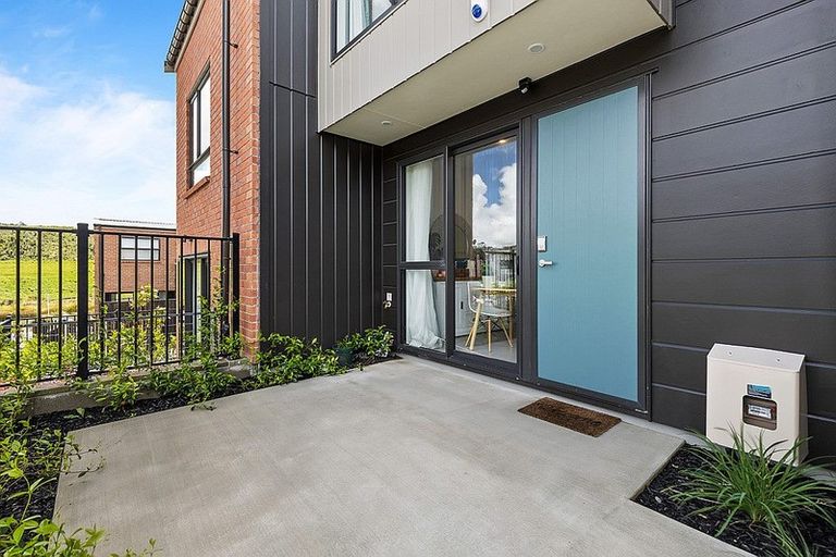 Photo of property in 6 Timu Road, Long Bay, Auckland, 0630