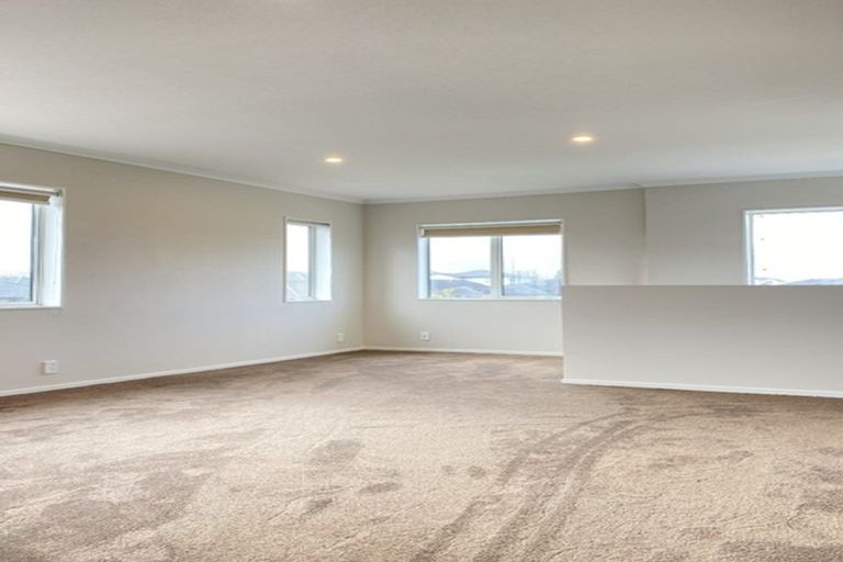 Photo of property in 6 Dalray Avenue, Takanini, 2112