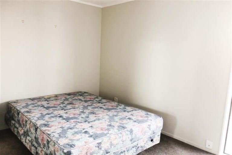 Photo of property in 17 Barberton Terrace, Red Hill, Papakura, 2110