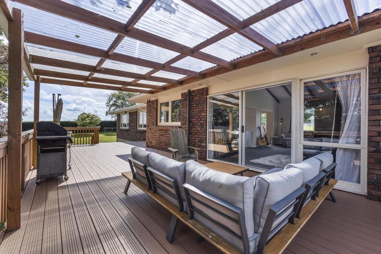 Photo of property in 2/805 Kihikihi Road, Te Awamutu, 3800