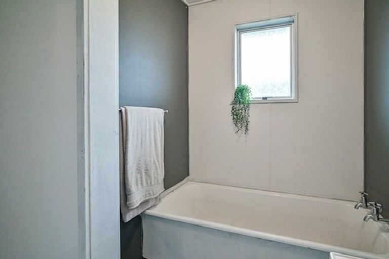 Photo of property in 30a Scott Drive, Flaxmere, Hastings, 4120