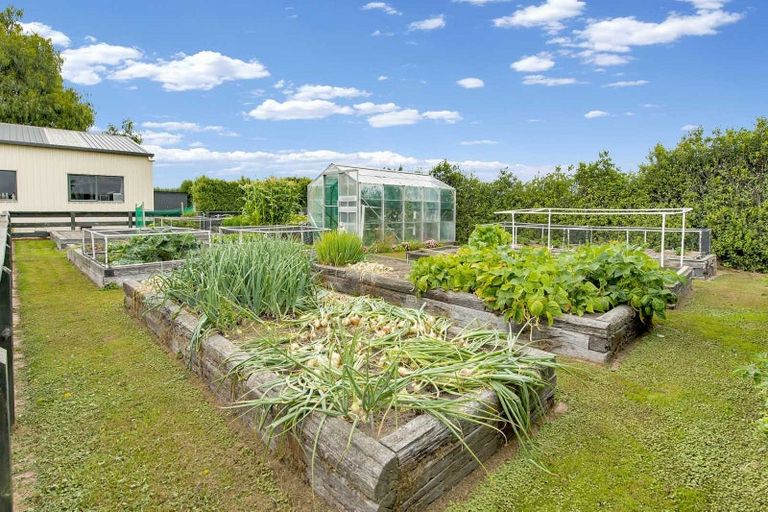 Photo of property in 70 Smiths Road, Southbridge, Leeston, 7683