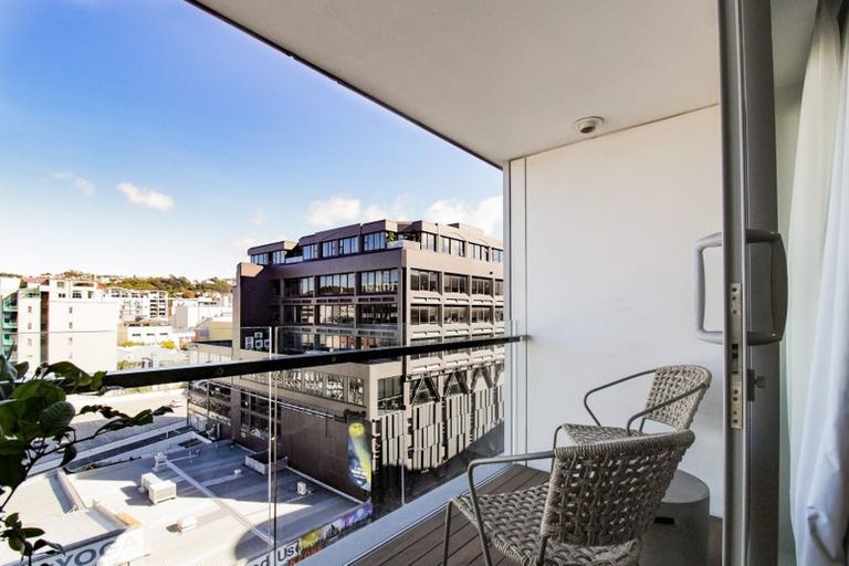Photo of property in Monument Apartments, 7g/245 Wakefield Street, Te Aro, Wellington, 6011