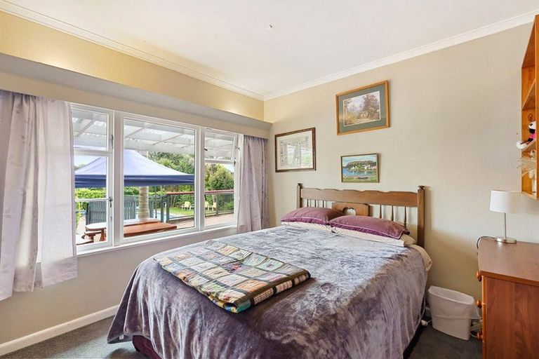 Photo of property in 164 Main Road South, Raumati South, Paraparaumu, 5032