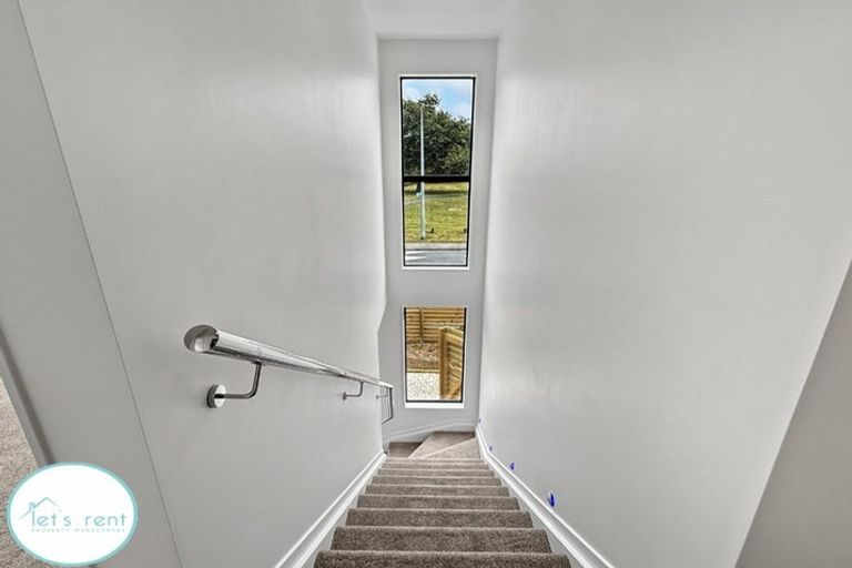 Photo of property in 6a Goodwin Drive, Rosehill, Papakura, 2113