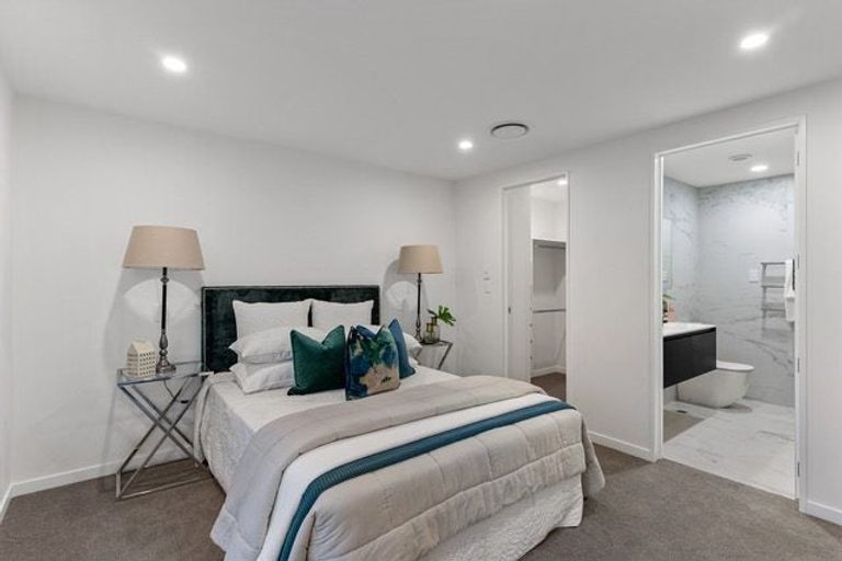 Photo of property in 24a Patteson Avenue, Mission Bay, Auckland, 1071