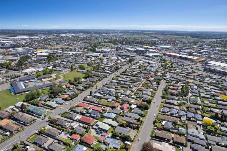 Photo of property in 53 Brynley Street, Hornby, Christchurch, 8042