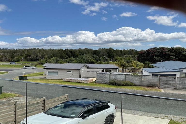 Photo of property in 1/10 Pioneer Crescent, Omaha, Warkworth, 0986