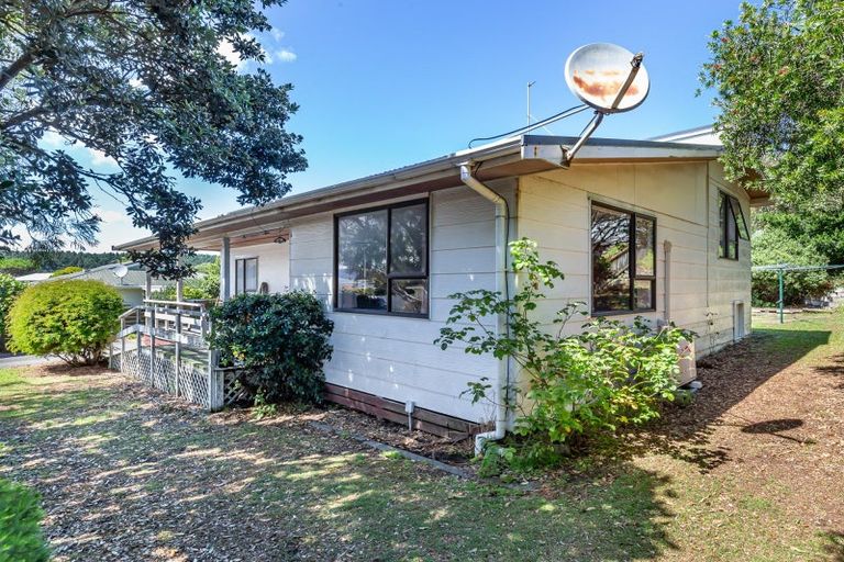 Photo of property in 39 Koromiko Street, Otaki Beach, Otaki, 5512